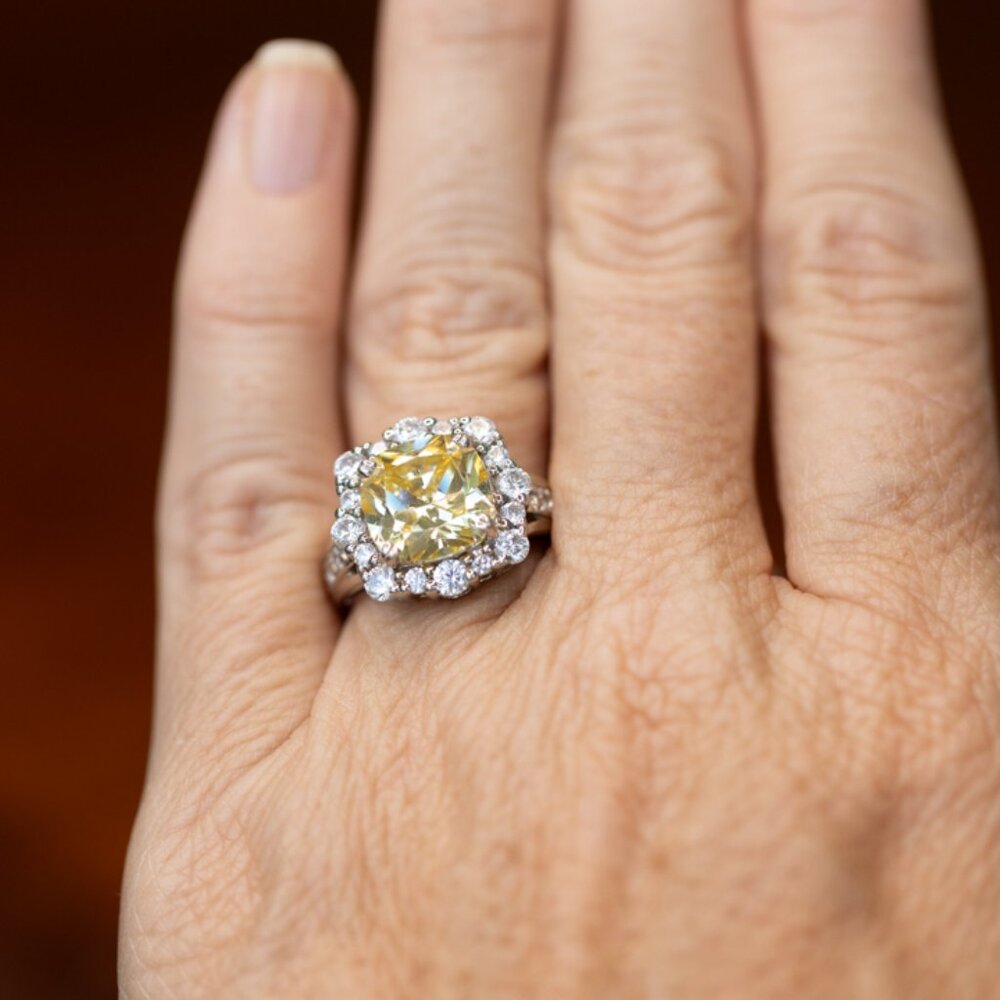 Canary yellow quartz cushion cut and Cubic Zirconia sterling silver Ring Size 6